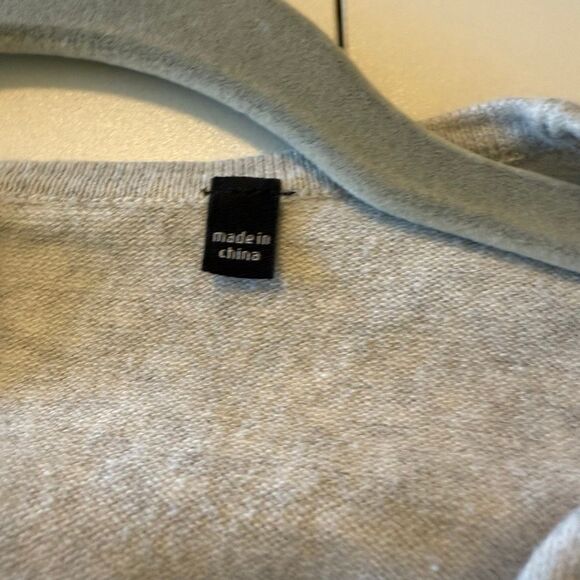 CAbi Willow Light Gray Double Zip Peplum Cardigan Sz M Preppy, Casual - Picture 13 of 13